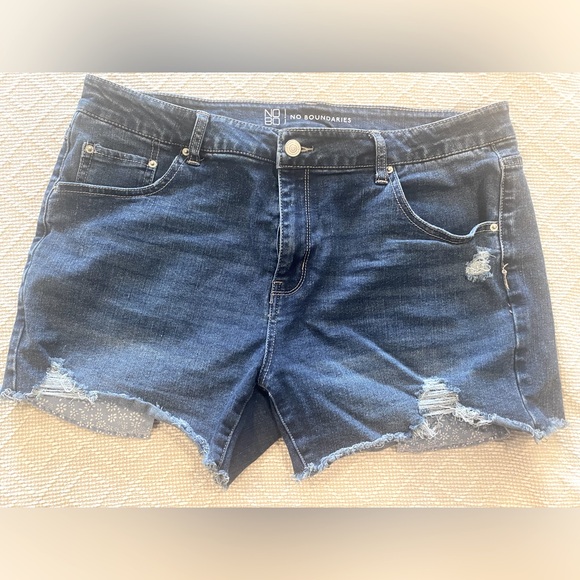 Destructed Denim Mid-Rise Shorts - Picture 1 of 4